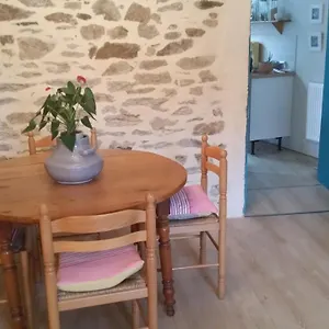 Hébergement de vacances Menhir, Douarnenez